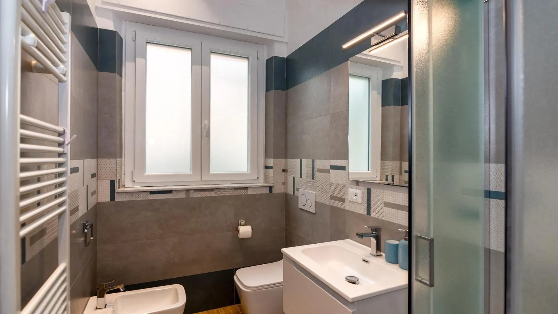Casa Vacanze Da Antonio Holiday home Viareggio 0*,