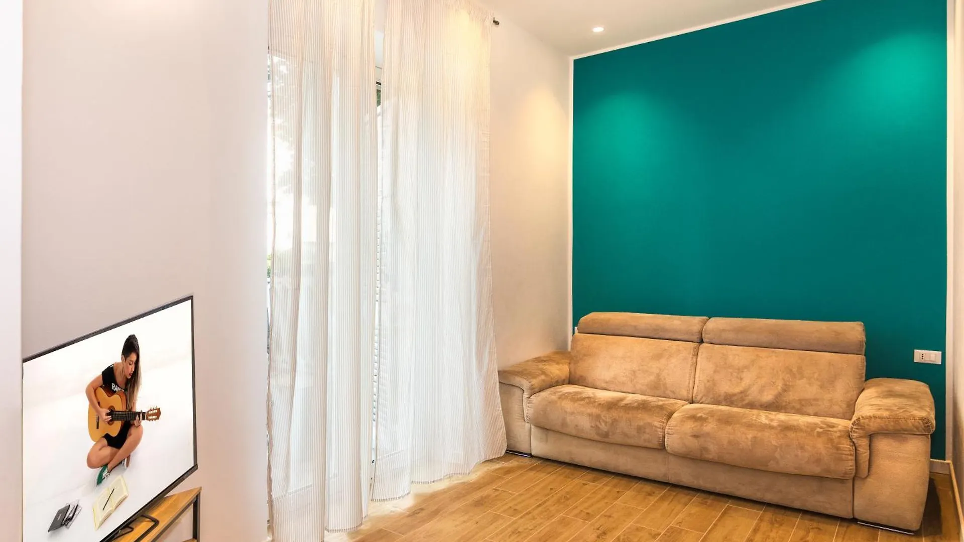 Casa Vacanze Da Antonio Holiday home Viareggio
